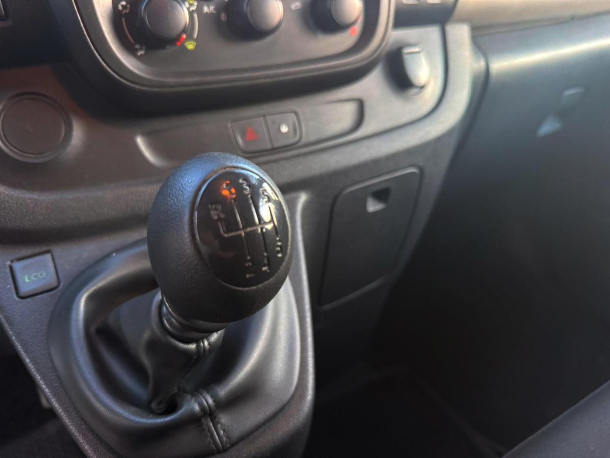 renault-trafic-2016-diesel-1598cc