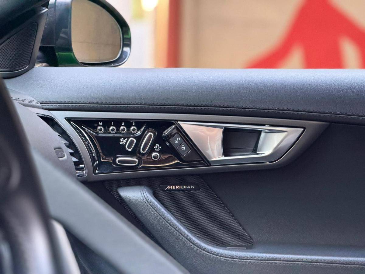 jaguar-f-type-2016-gasolina-2995cc