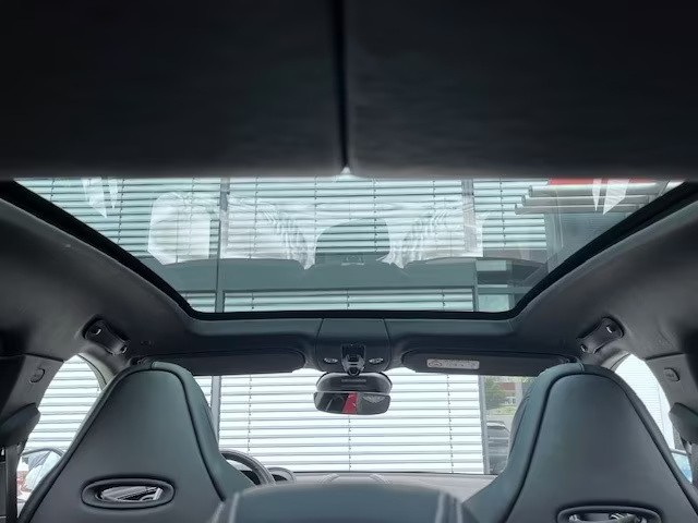 aston-martin-dbx-2022-gasolina-3982cc