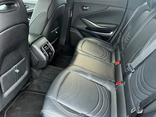 aston-martin-dbx-2022-gasolina-3982cc