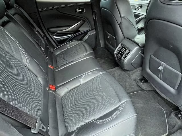 aston-martin-dbx-2022-gasolina-3982cc