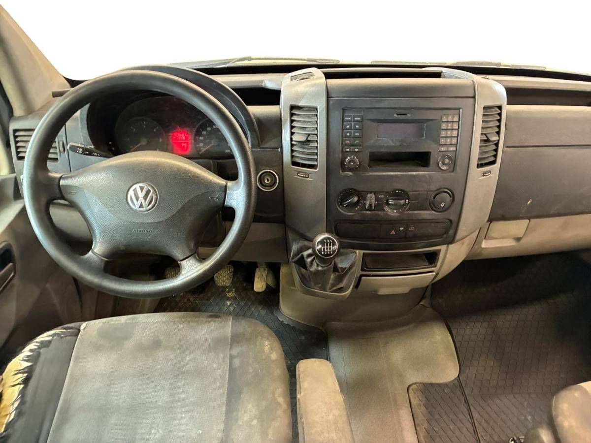 volkswagen-crafter-2016-diesel-1968cc