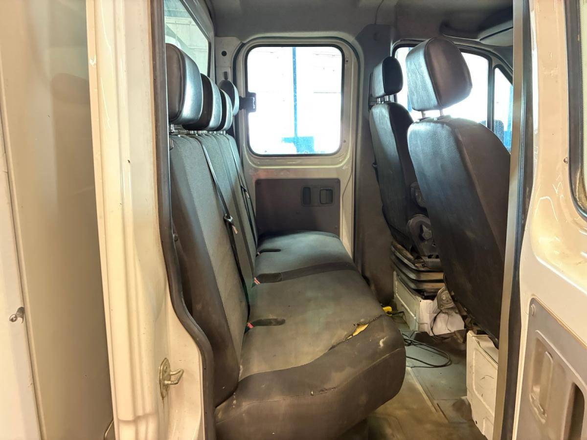 volkswagen-crafter-2016-diesel-1968cc