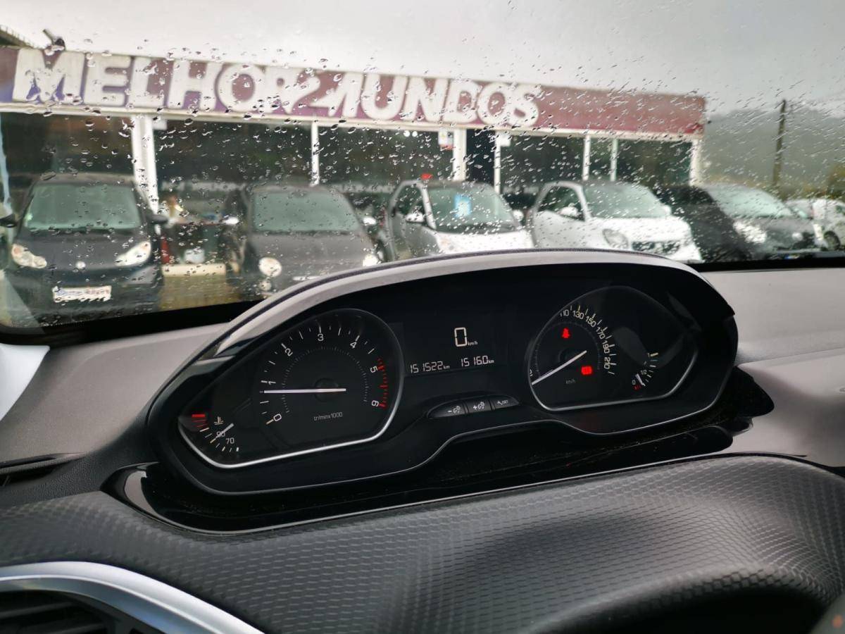 peugeot-2008-2018-diesel-1560cc