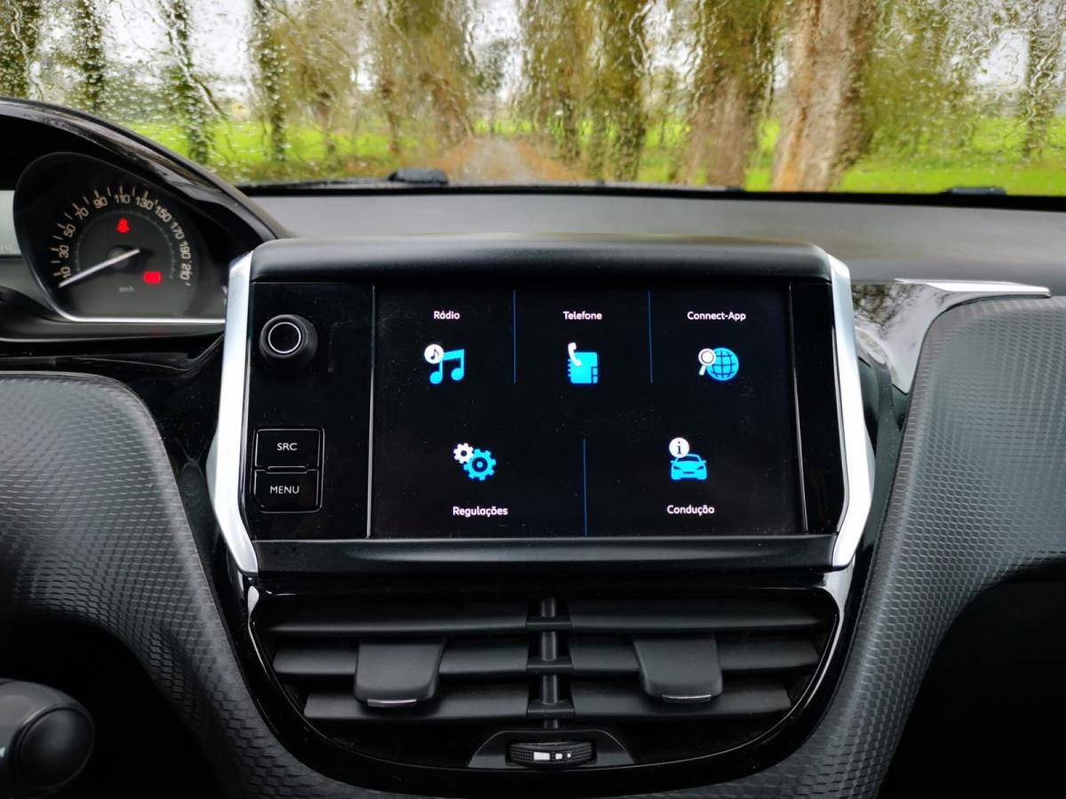 peugeot-2008-2018-diesel-1560cc