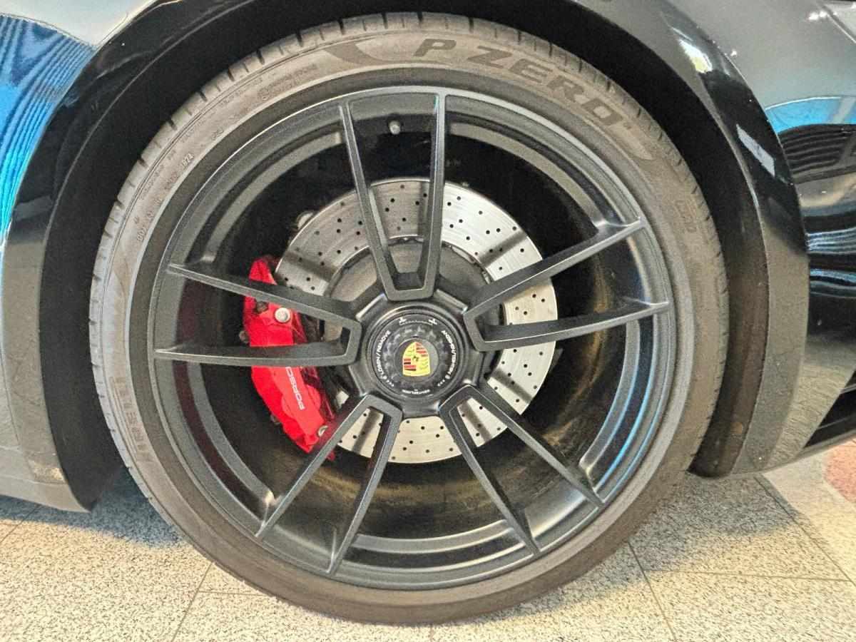 porsche-992-2022-gasolina-2981cc