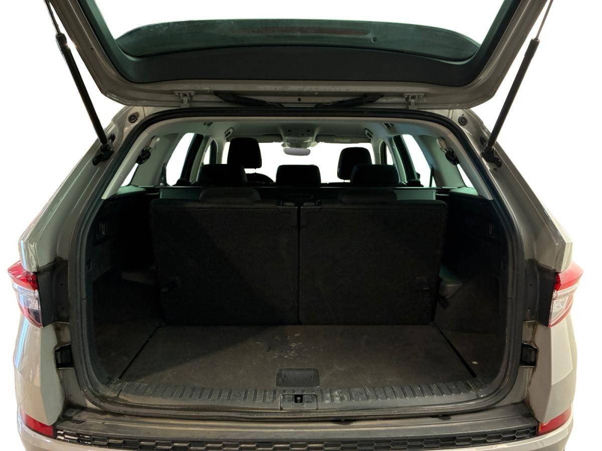 skoda-kodiaq-2023-gasolina-1498cc