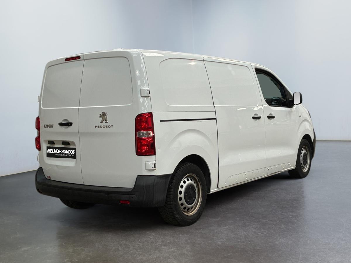 peugeot-expert-2022-diesel-1499cc
