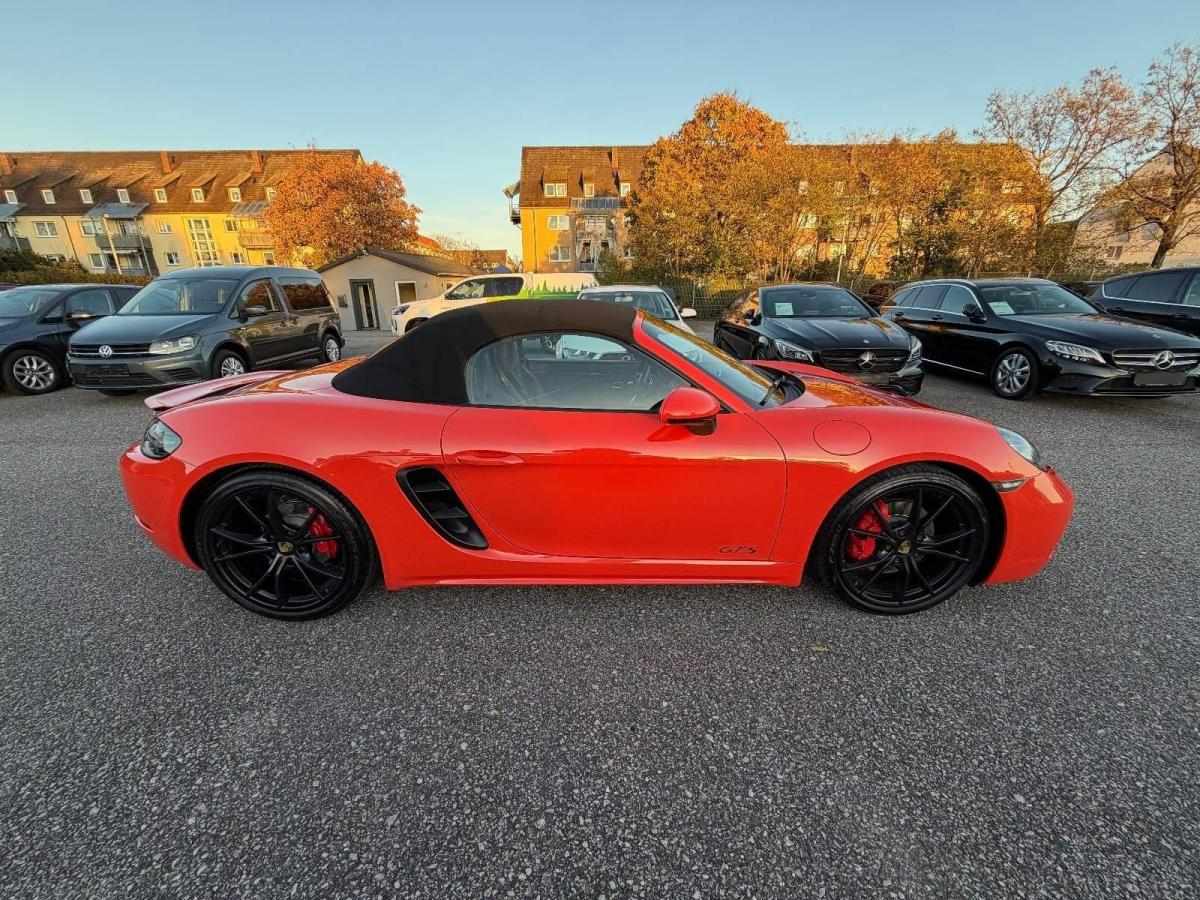 porsche-718-2018-gasolina-2497cc