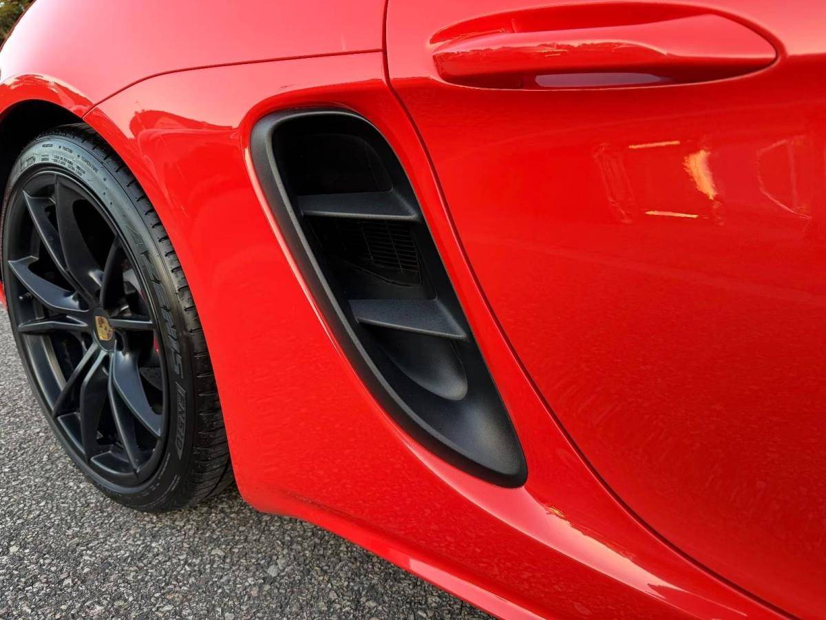 porsche-718-2018-gasolina-2497cc