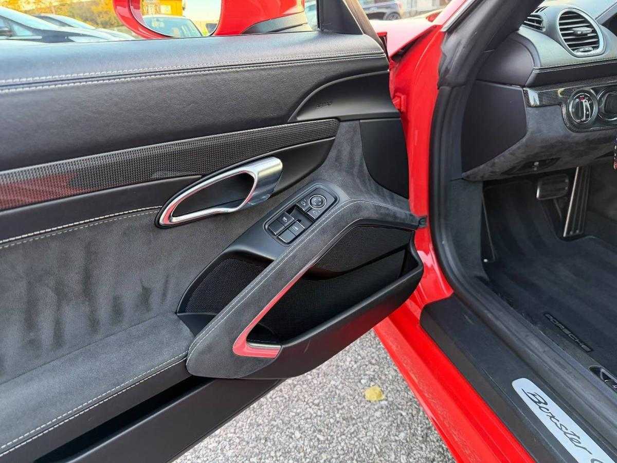 porsche-718-2018-gasolina-2497cc