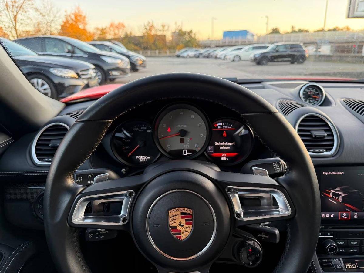 porsche-718-2018-gasolina-2497cc