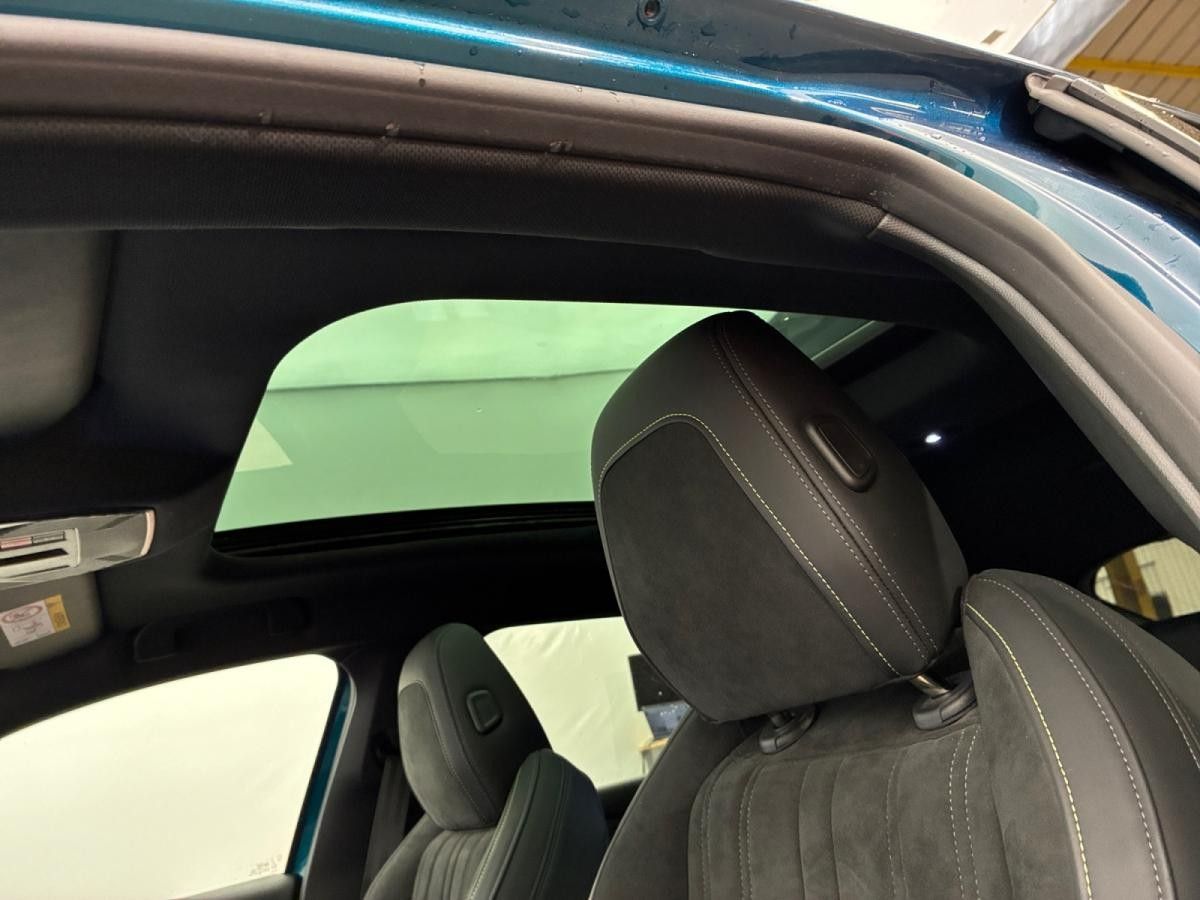 peugeot-408-2023-hibrido-a-gasolina-1598cc