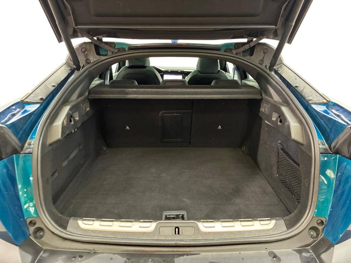peugeot-408-2023-hibrido-a-gasolina-1598cc