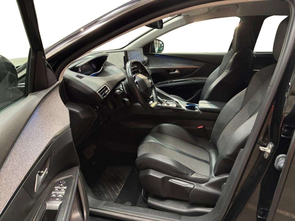 peugeot-5008-2021-gasolina-1199cc