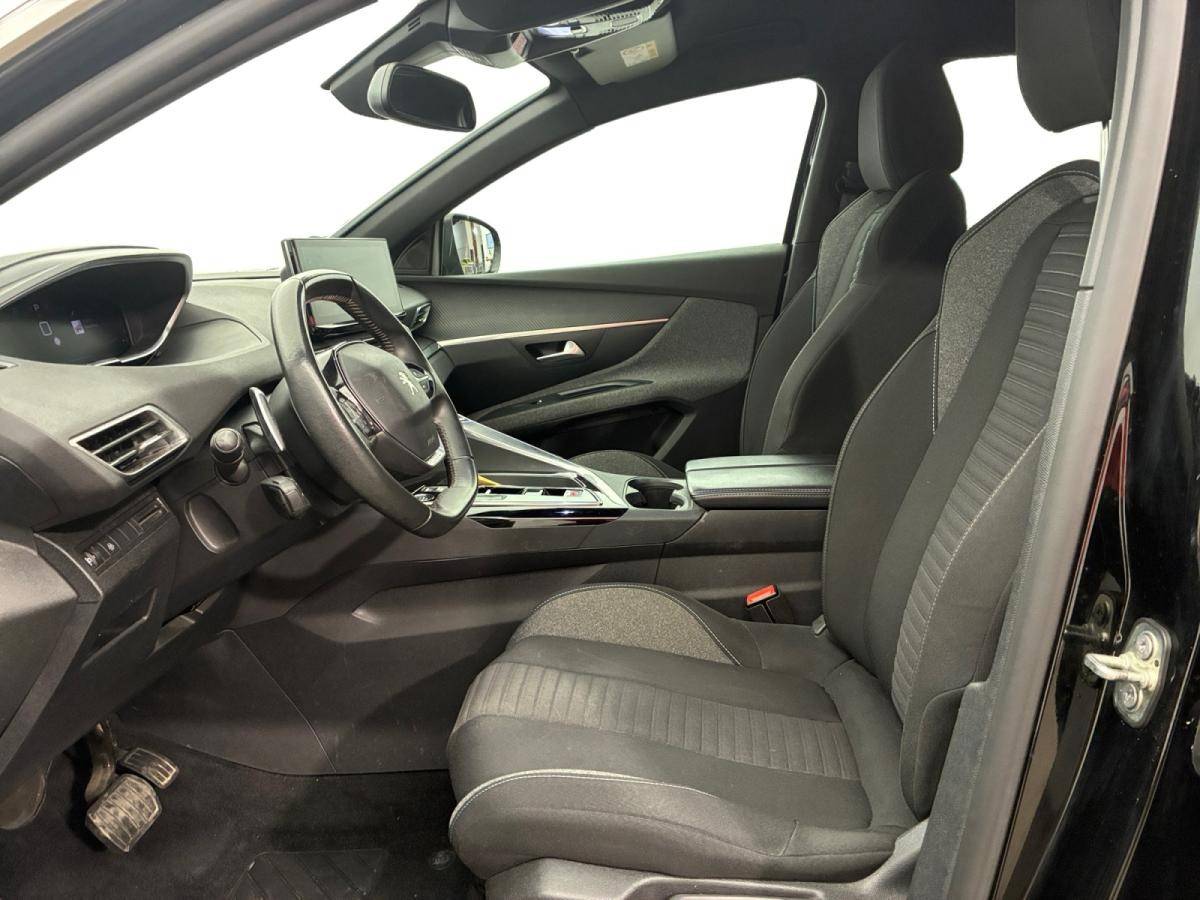 peugeot-5008-2023-gasolina-1199cc