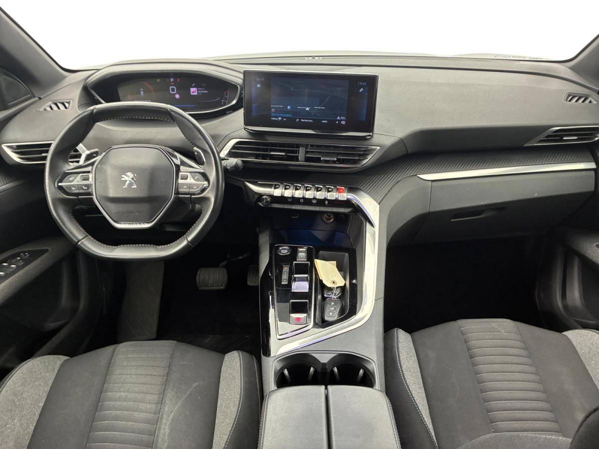 peugeot-5008-2023-gasolina-1199cc