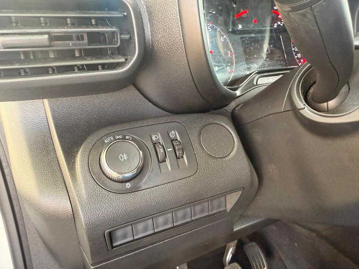 opel-combo-2022-diesel-1499cc