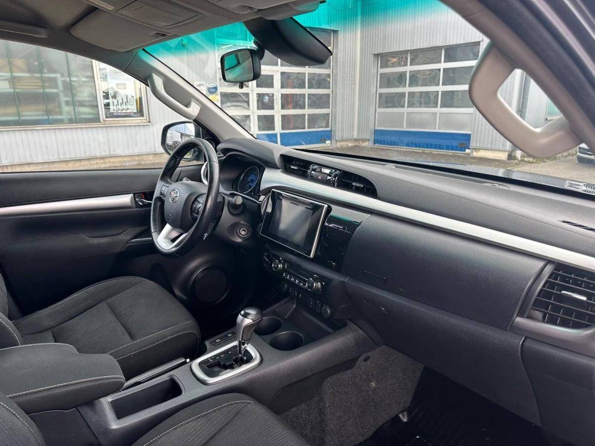 toyota-hilux-2020-diesel-2393cc