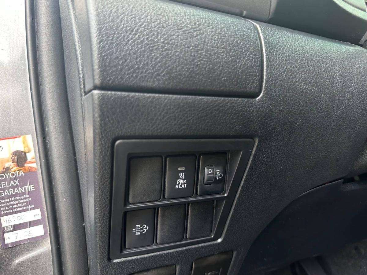 toyota-hilux-2020-diesel-2393cc