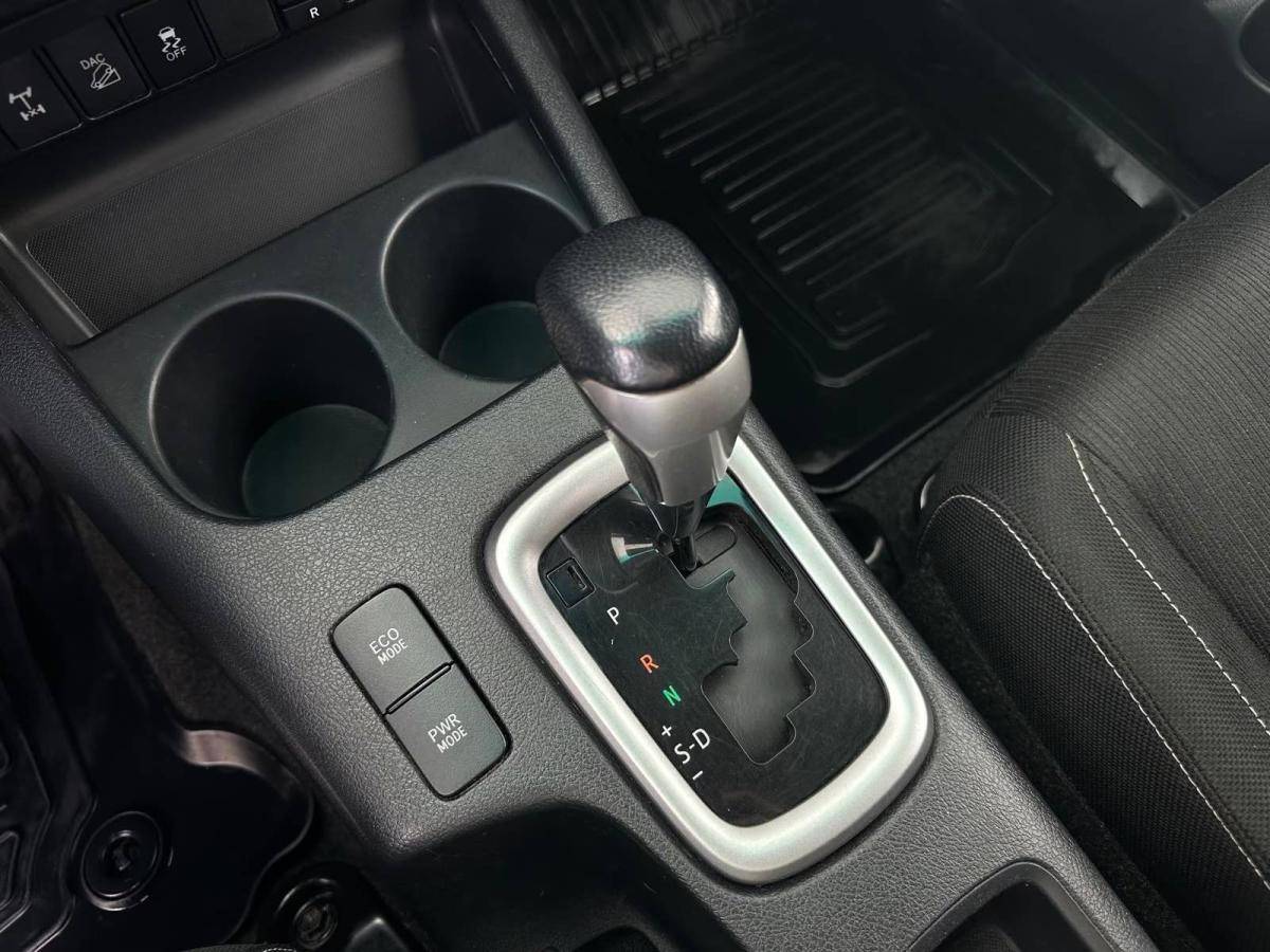 toyota-hilux-2020-diesel-2393cc