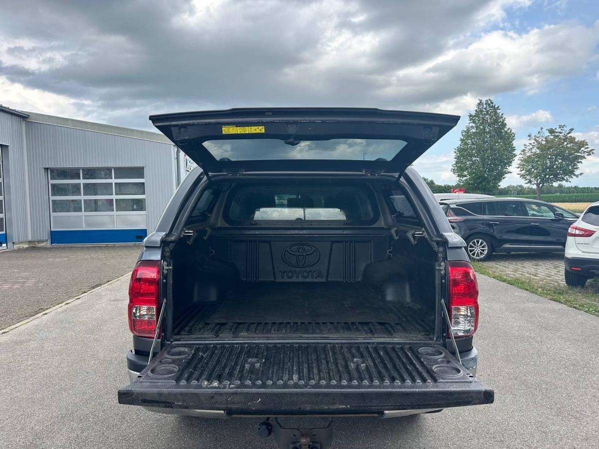 toyota-hilux-2020-diesel-2393cc