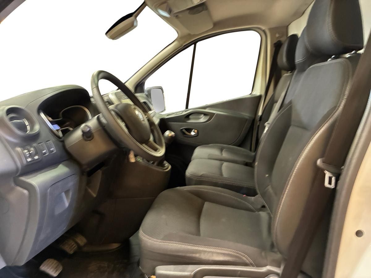 renault-trafic-2022-diesel-1997cc