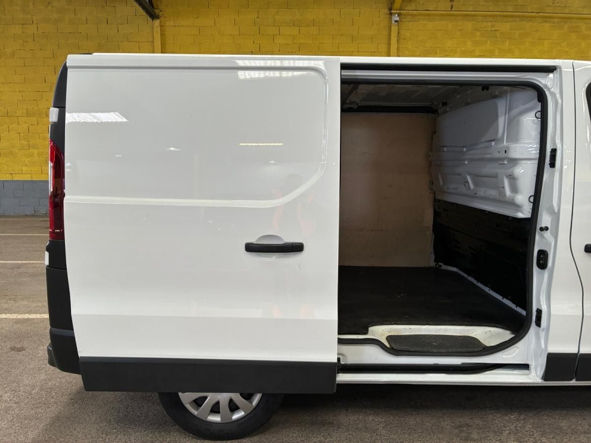 renault-trafic-2022-diesel-1997cc