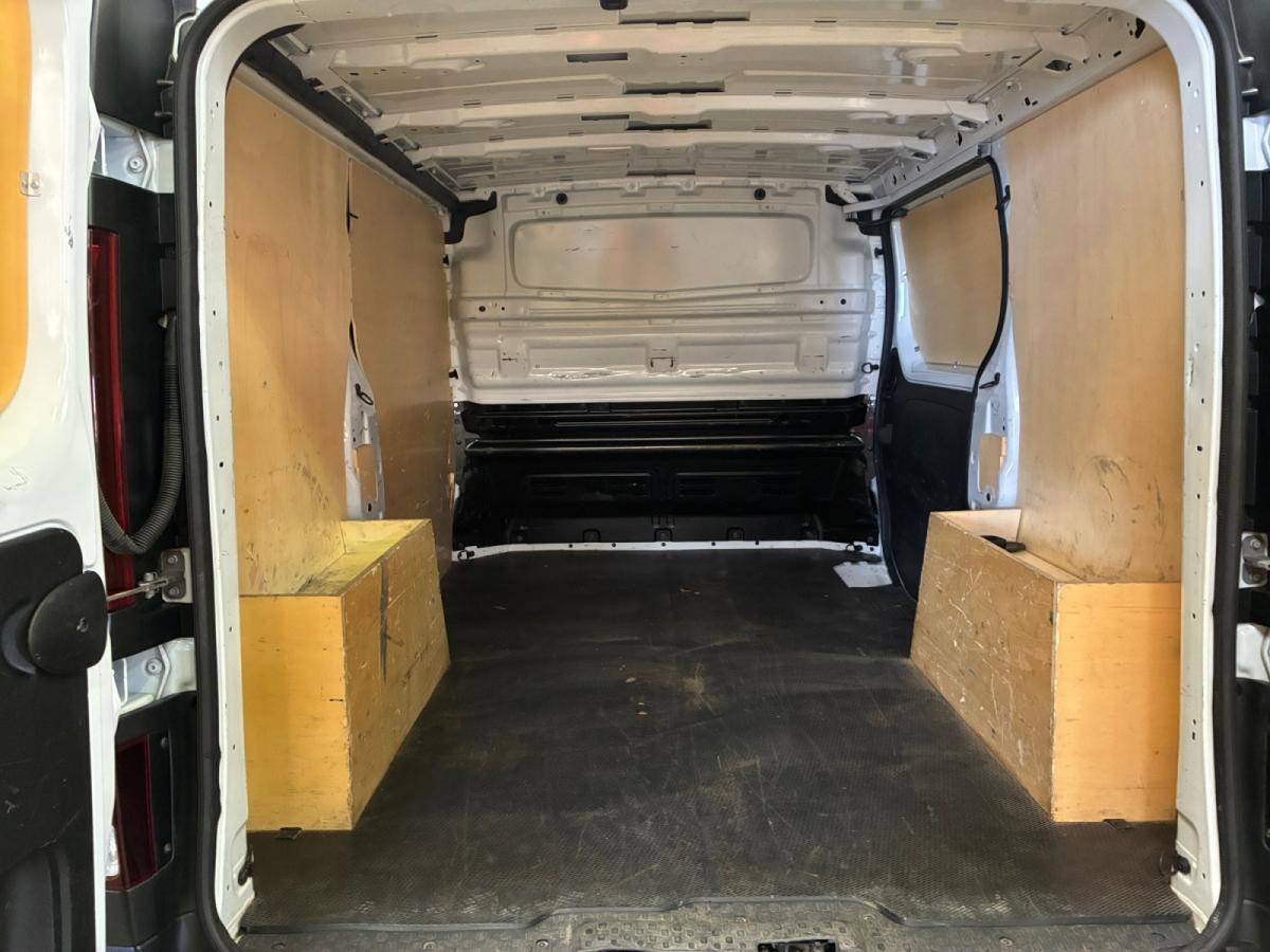 renault-trafic-2022-diesel-1997cc