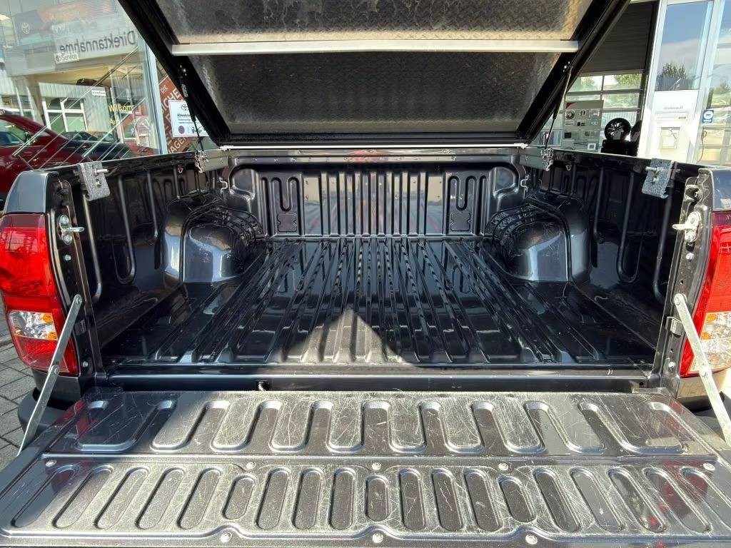 toyota-hilux-2024-diesel-2393cc
