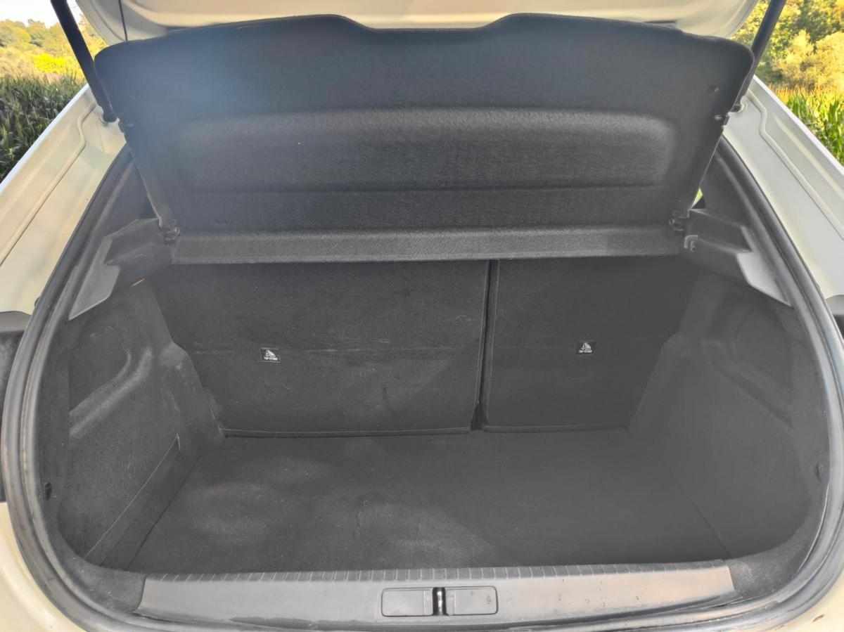 peugeot-208-2019-gasolina-1199cc