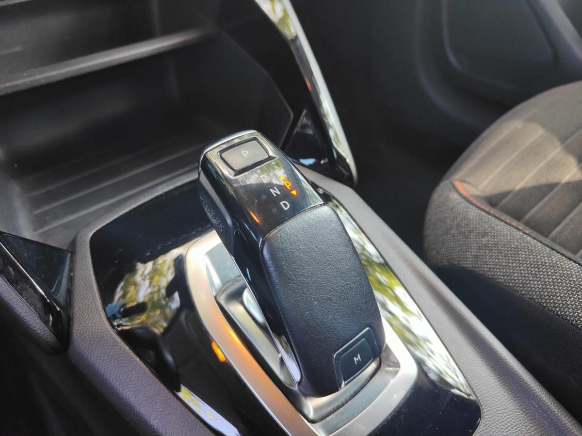 peugeot-208-2019-gasolina-1199cc
