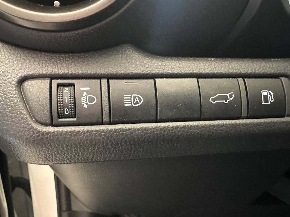 toyota-c-hr-2025-hibrido-a-gasolina-1798cc