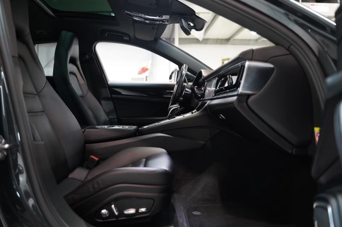 porsche-panamera-sport-turismo-2019-hibrido-a-gasolina-2894cc