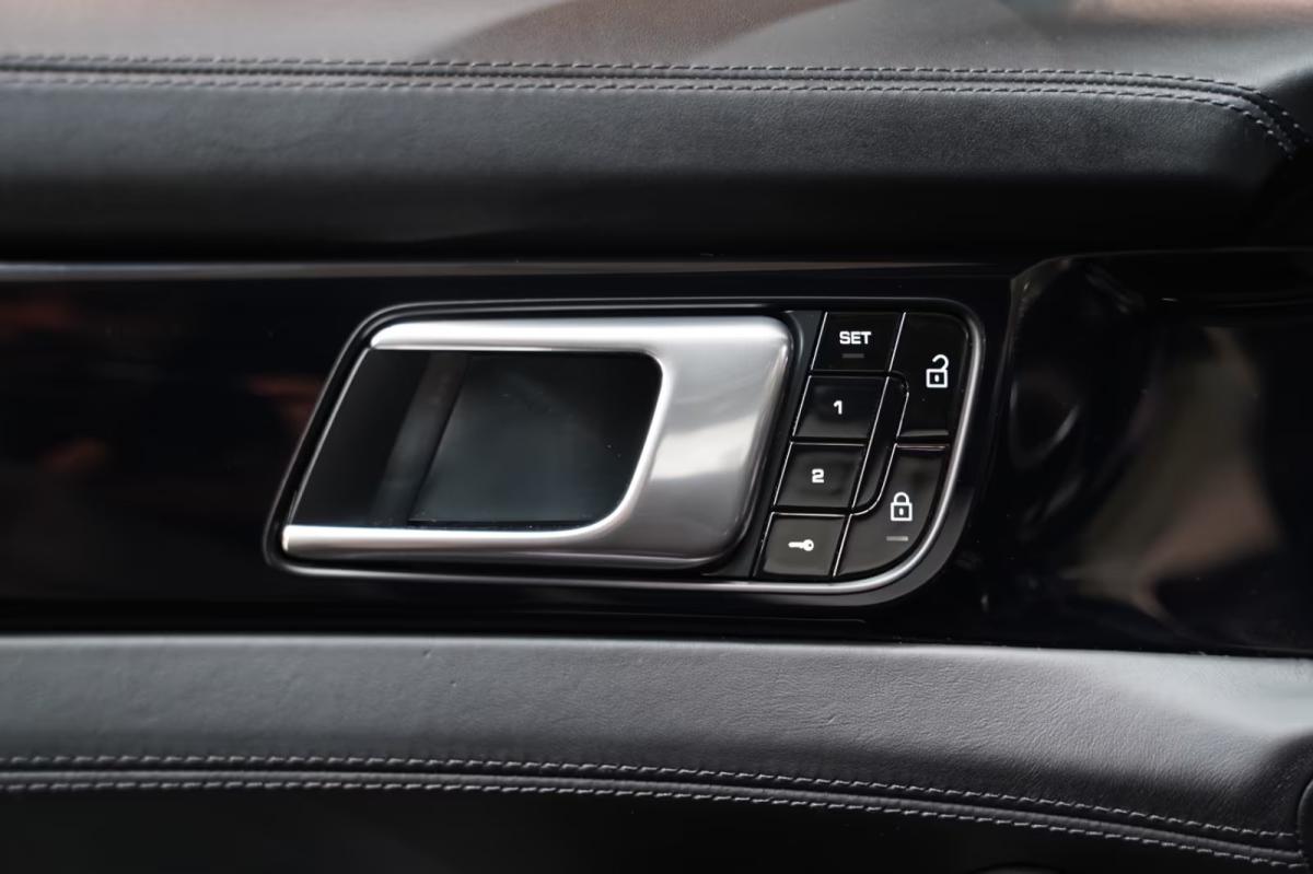 porsche-panamera-sport-turismo-2019-hibrido-a-gasolina-2894cc