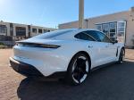 porsche-taycan-2021-eletrico-0cc