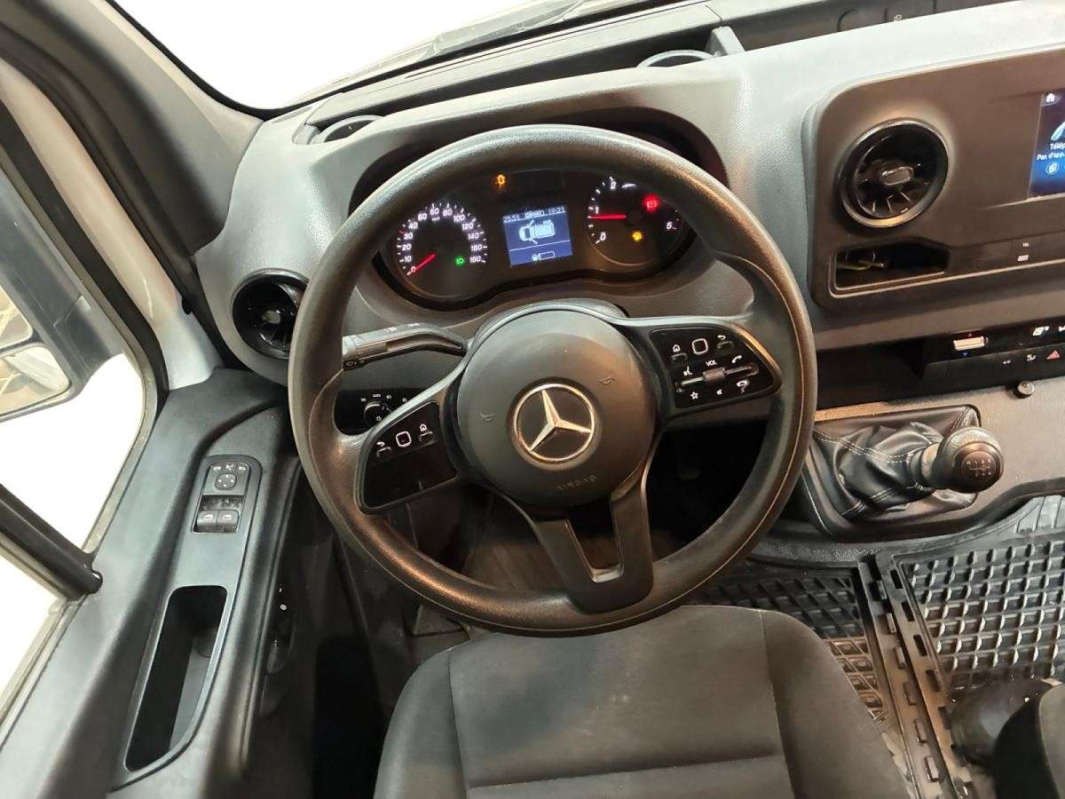 mercedes-benz-sprinter-2021-diesel-2143cc