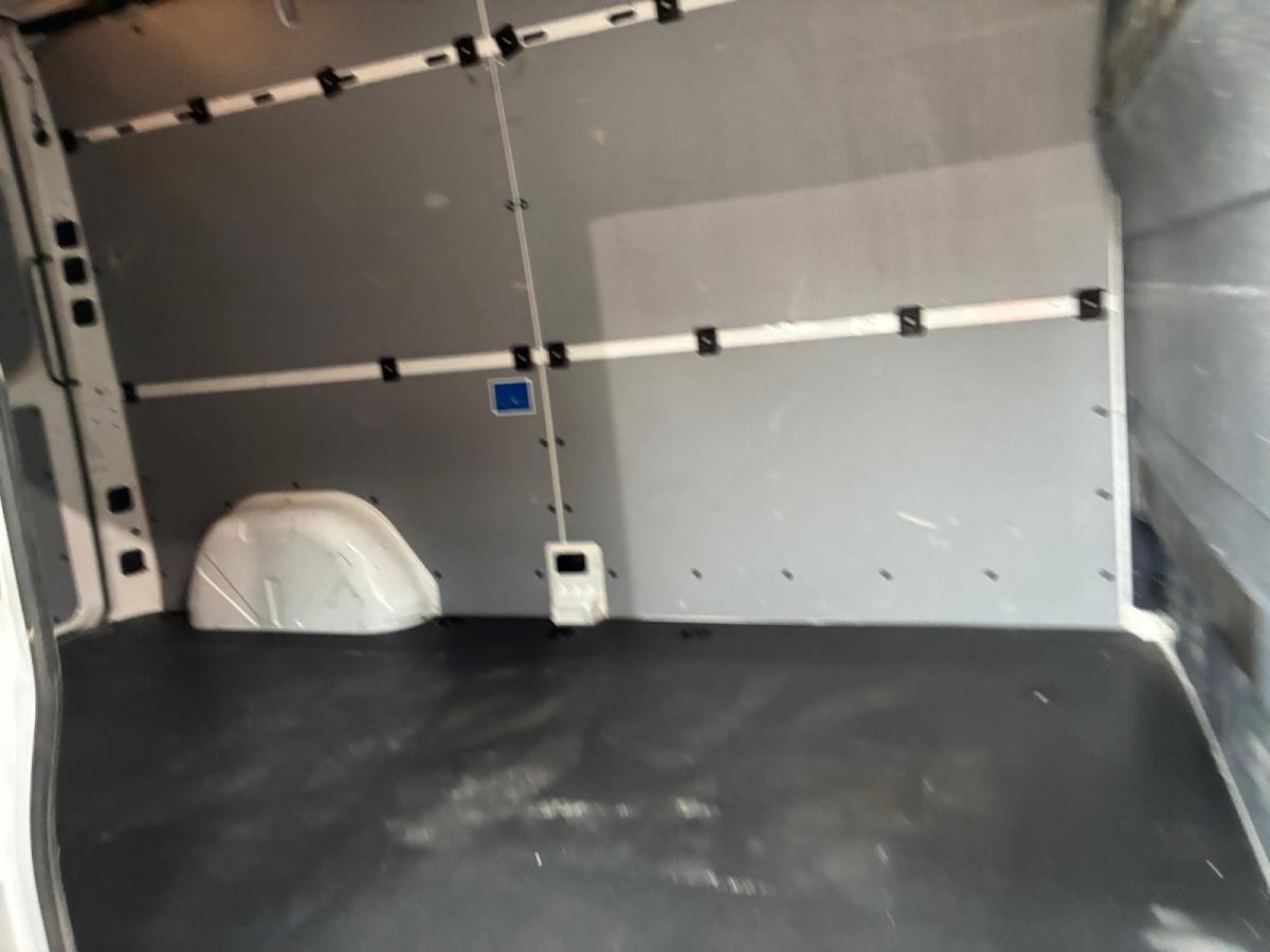 mercedes-benz-sprinter-2021-diesel-2143cc
