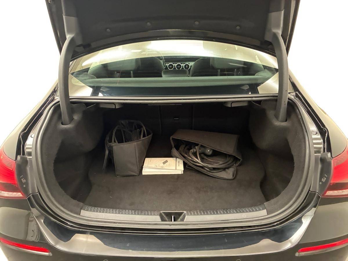 mercedes-benz-classe-a-2022-hibrido-a-gasolina-1332cc
