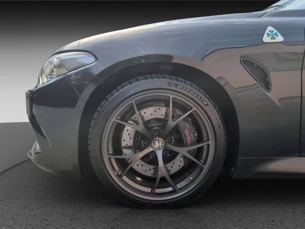 alfa-romeo-giulia-2023-gasolina-2891cc