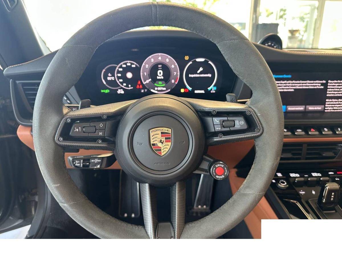 porsche-992-2025-hibrido-a-gasolina-3591cc