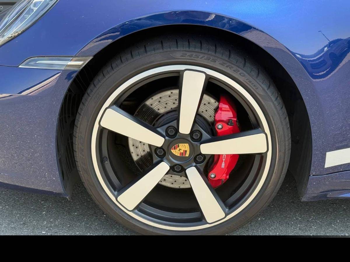 porsche-992-2022-gasolina-2981cc