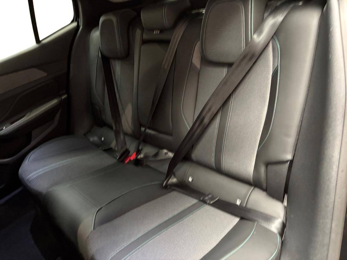 peugeot-408-2025-hibrido-a-gasolina-1199cc