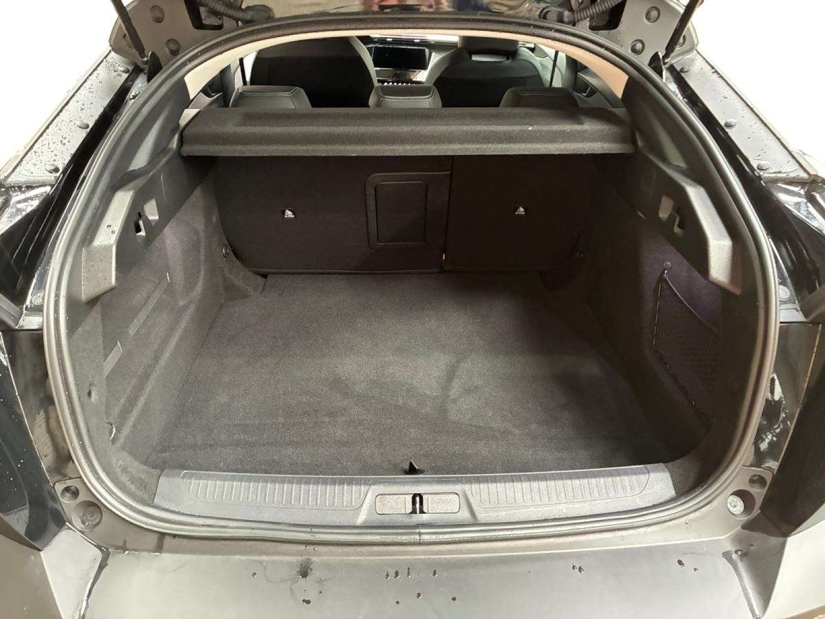 peugeot-408-2025-hibrido-a-gasolina-1199cc