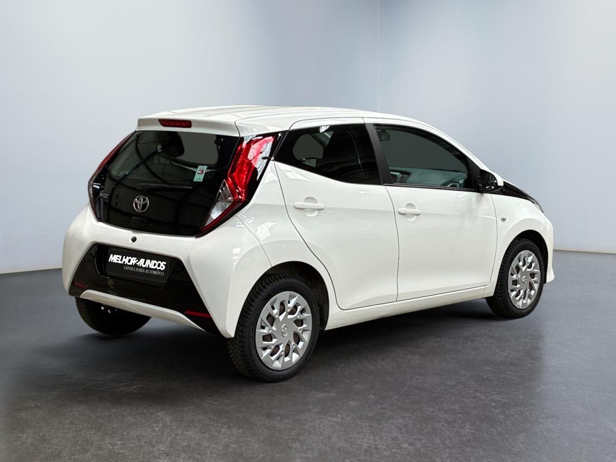 toyota-aygo-2021-gasolina-998cc