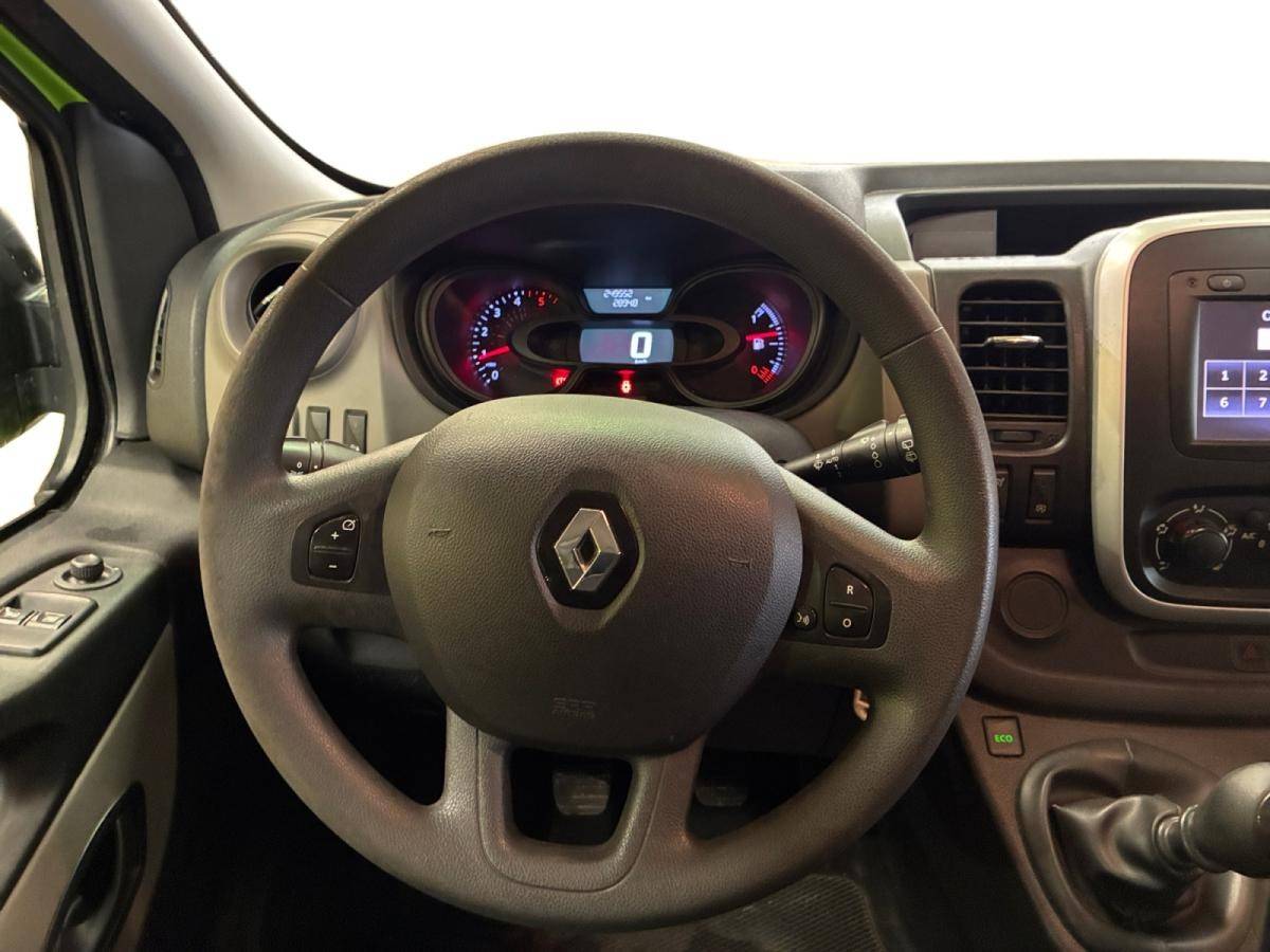 renault-trafic-2018-diesel-1598cc