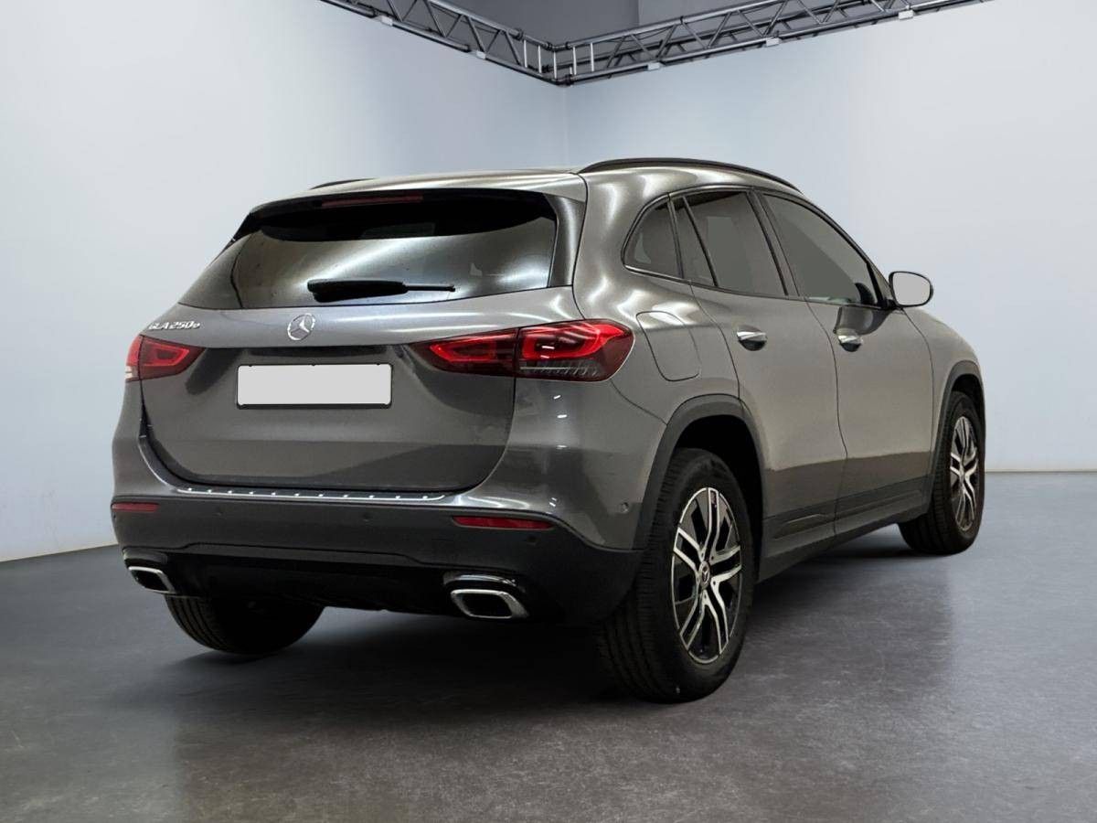 mercedes-benz-gla-2023-hibrido-a-gasolina-1332cc