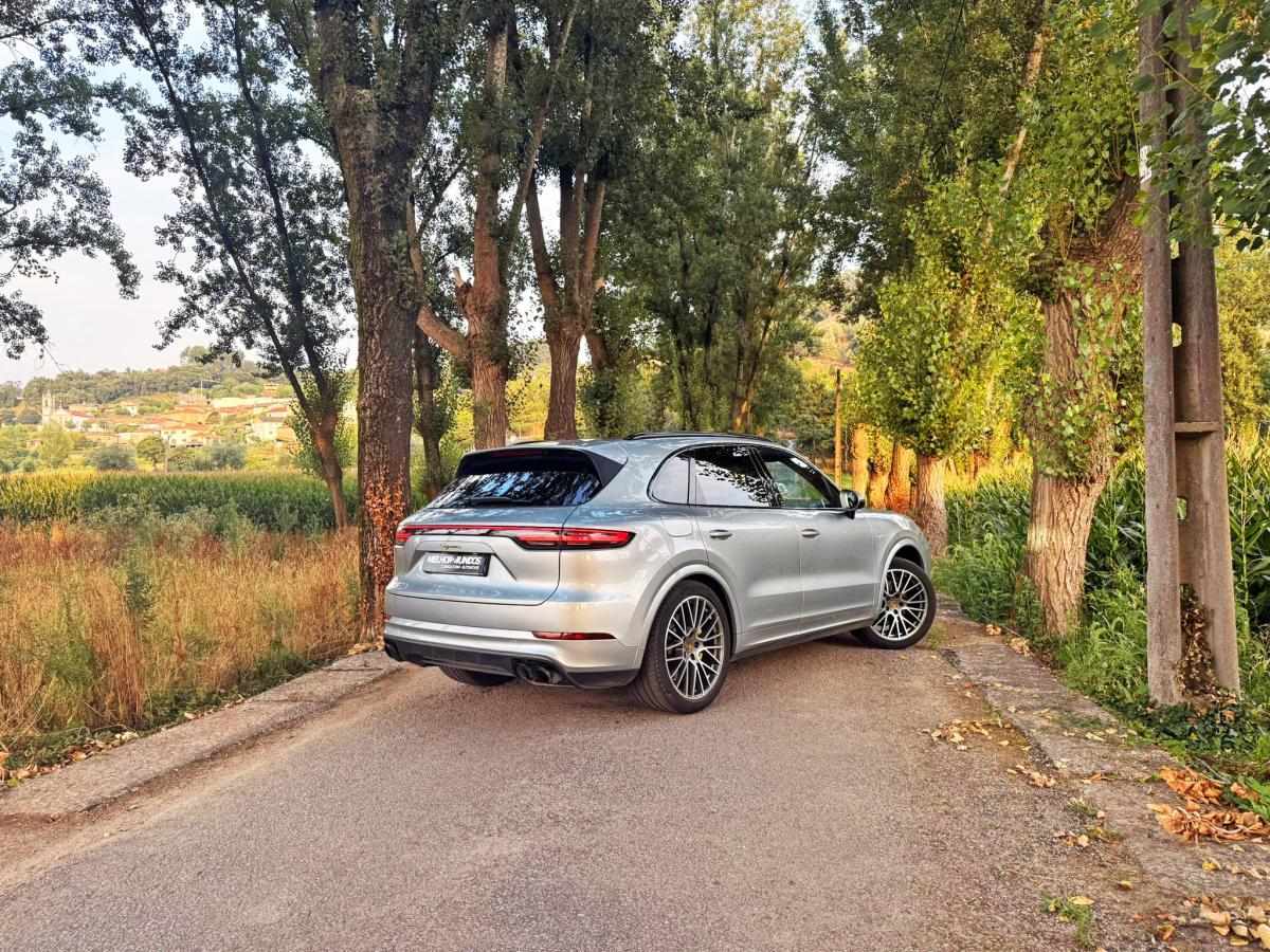 porsche-cayenne-2019-hibrido-a-gasolina-2995cc