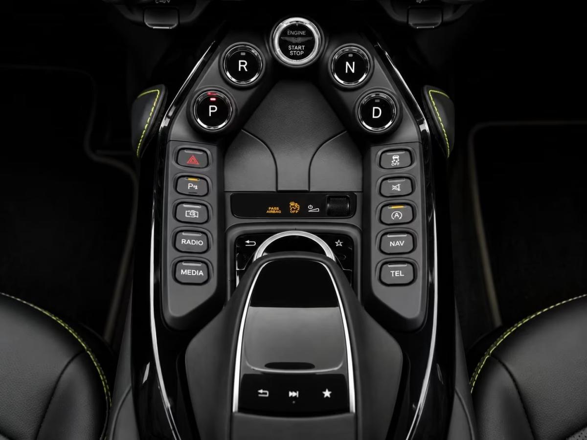 aston-martin-vantage-coupe-2020-gasolina-3982cc
