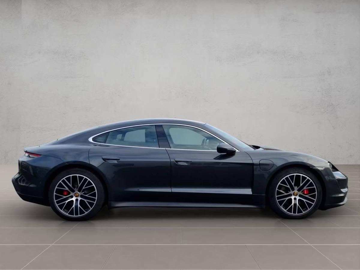 porsche-taycan-2020-eletrico-0cc